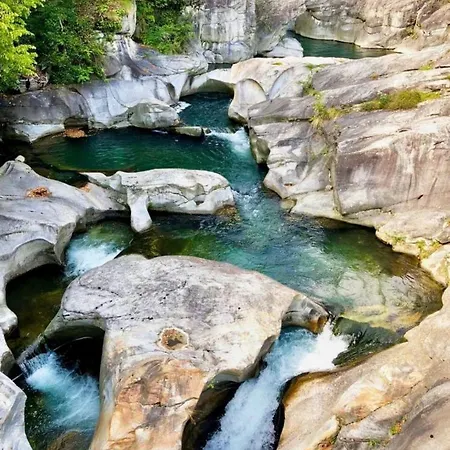 La Tana Del Ludo Daire Baveno